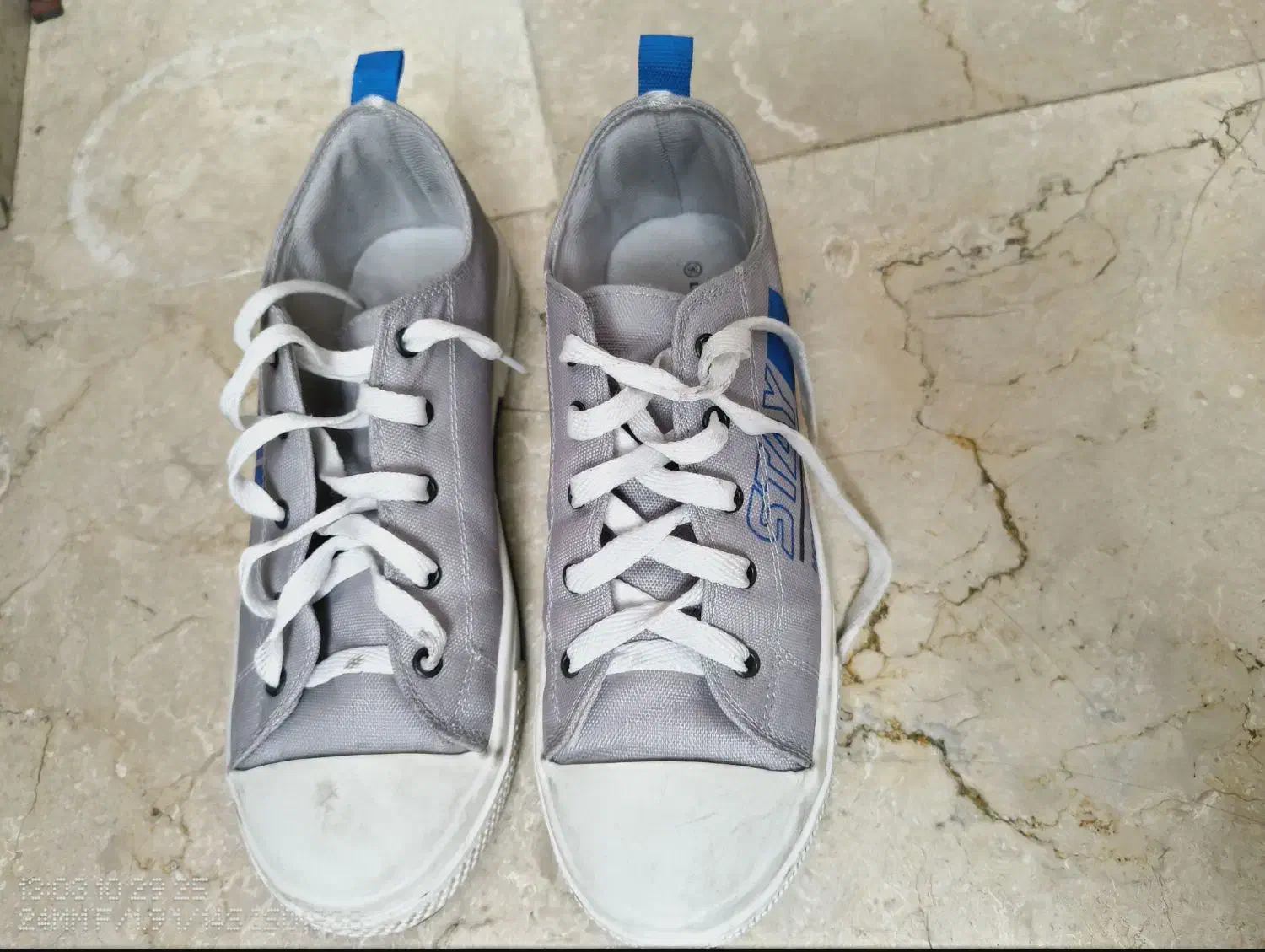 کفش کتونی برند LC|کیف، کفش، کمربند|تهران, امام زاده عبدالله|دیوار