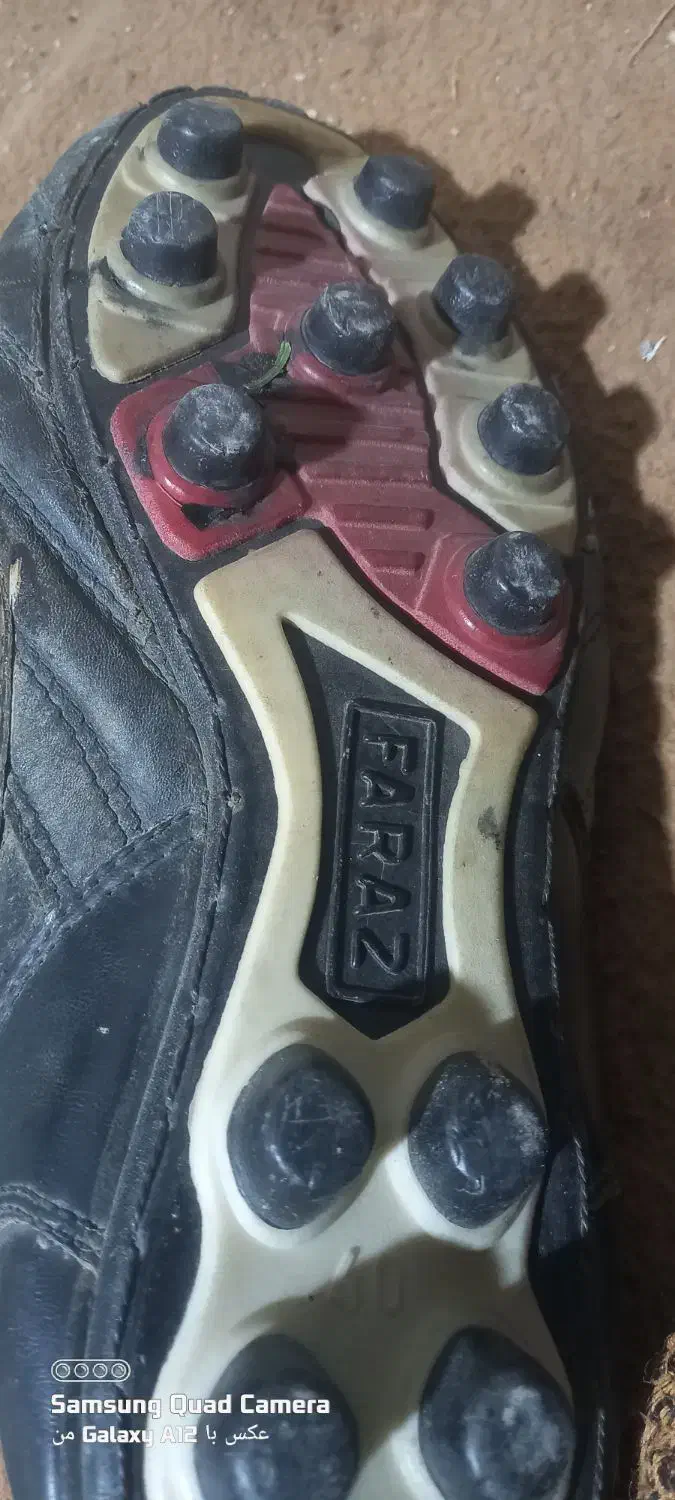 کفش فوتبال|کیف، کفش، کمربند|بجنورد, |دیوار