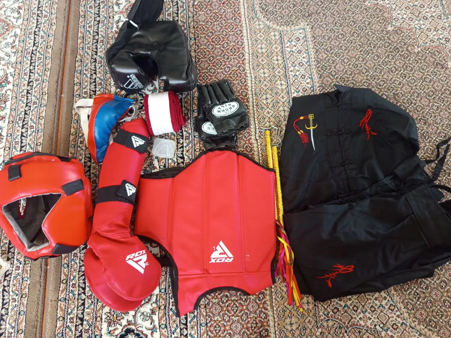 لباس کونگ فو|تجهیزات ورزشی|صدرا-فارس, فاز ۱|دیوار