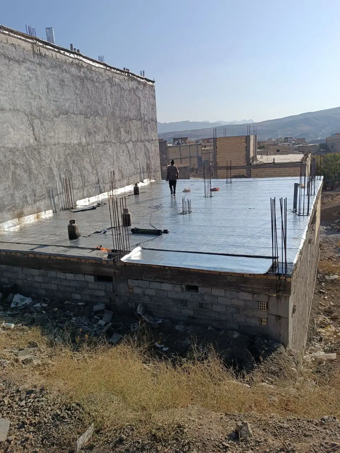 نصاب ایزوگام با مصالح|خدمات پیشه و مهارت|اصفهان, فرح آباد|دیوار