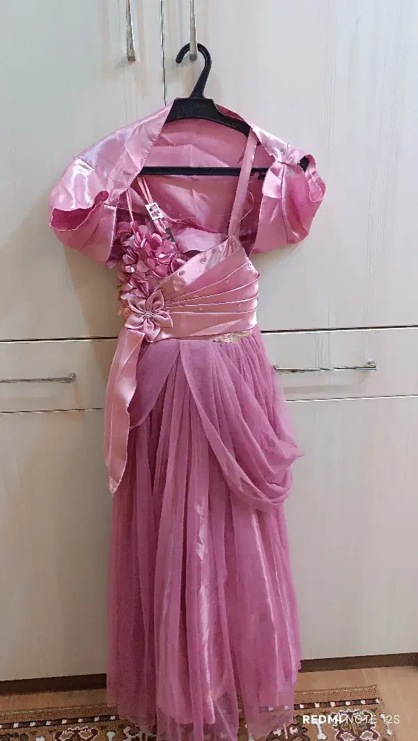 لباس عروس دخترانه توری|کفش و لباس بچه|گرگان, |دیوار