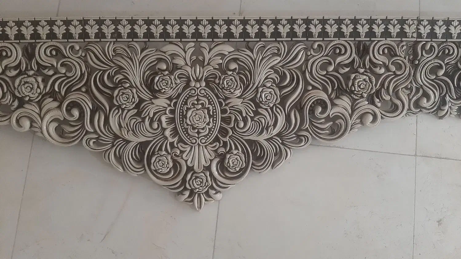 قاب پرده|پرده، رانر، رومیزی|اقبالیه, |دیوار