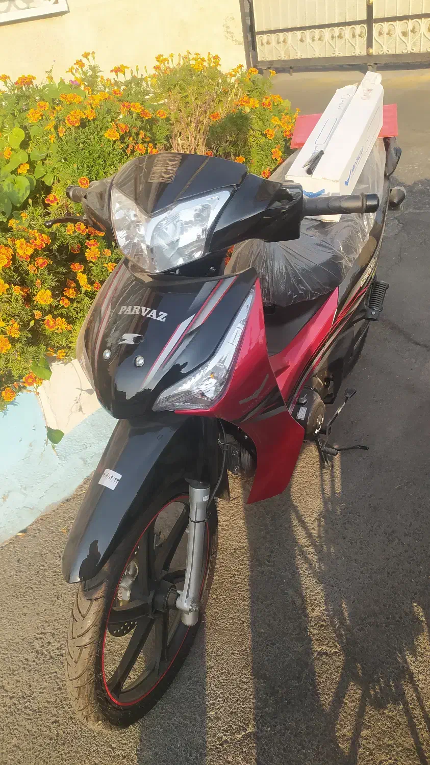 طرح ویو مدل پرواز RD 125|موتورسیکلت|تهران, قزل قلعه|دیوار