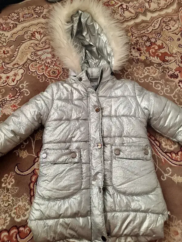 کاپشن نقره ای ۷سال|کفش و لباس بچه|ماهدشت, |دیوار