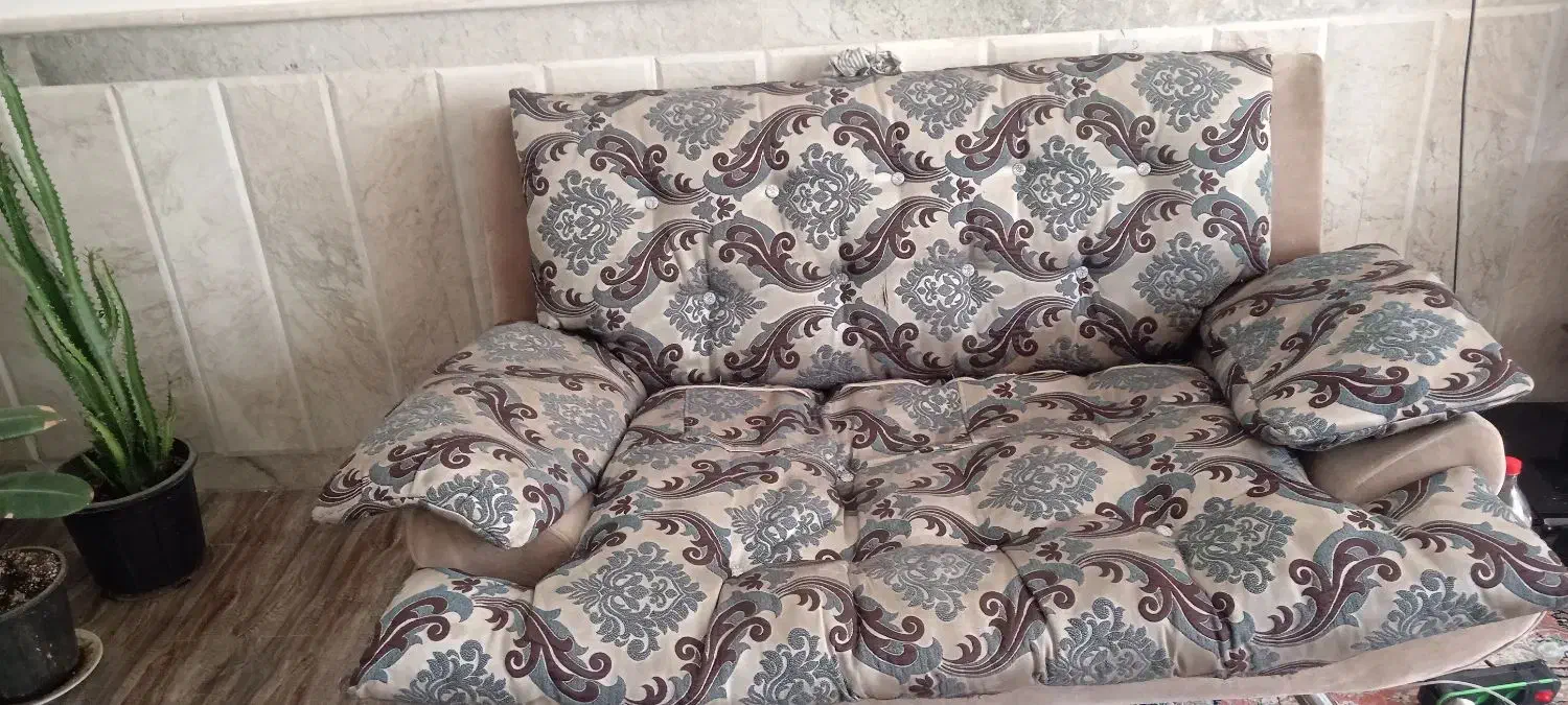 مبلمان راحتی|مبلمان خانگی و میز عسلی|نیشابور, شهید بهشتی|دیوار