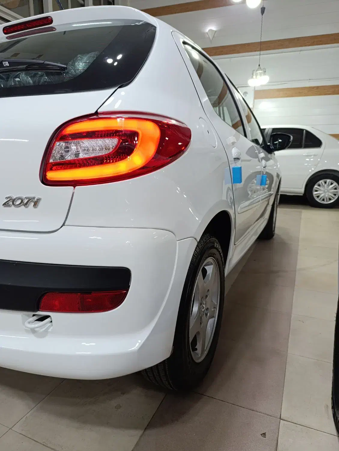 207پانا خشک|خودرو سواری و وانت|همدان, |دیوار