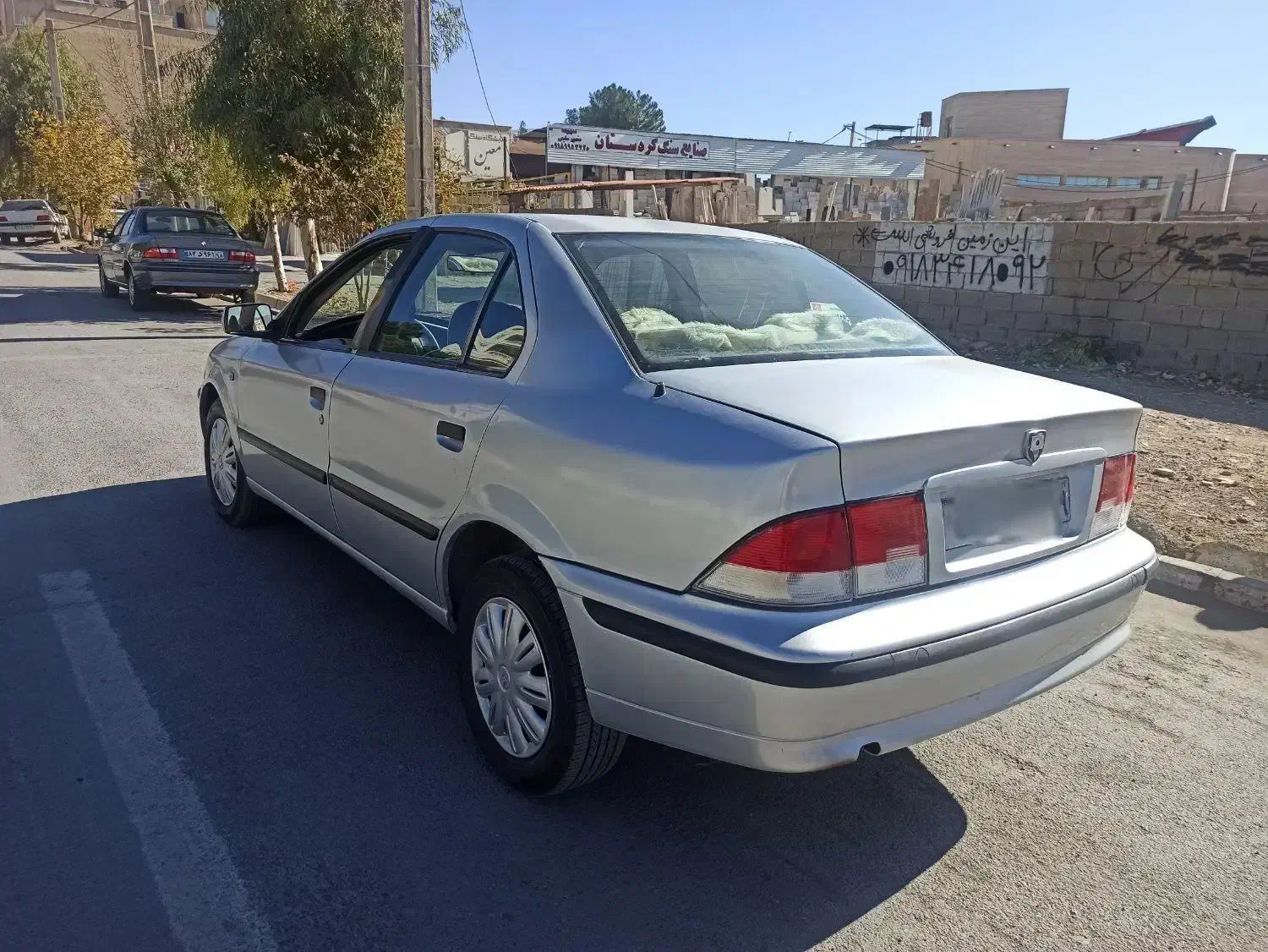 سمند ۸۳ نقره ای|خودرو سواری و وانت|ایلام, |دیوار