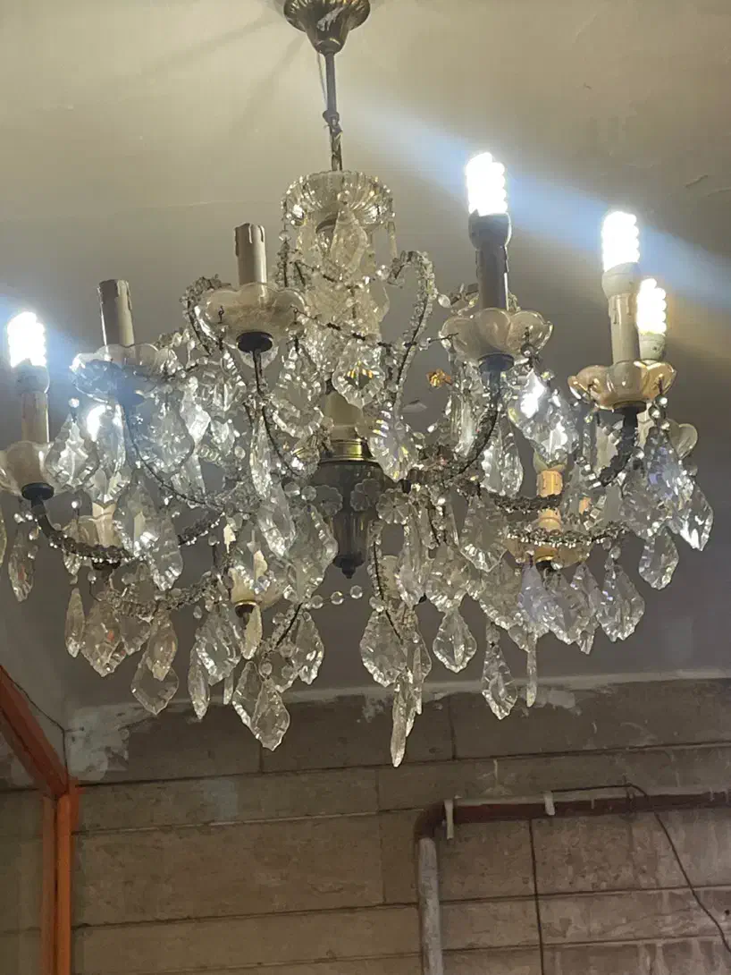 لوستر ۱۰ شاخه برنجی عتیقه|کلکسیون اشیاء عتیقه|قزوین, |دیوار