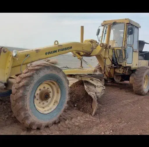 گریدر غلطک زیرسازی راهسازی|خدمات حمل و نقل|قم, بنیاد|دیوار