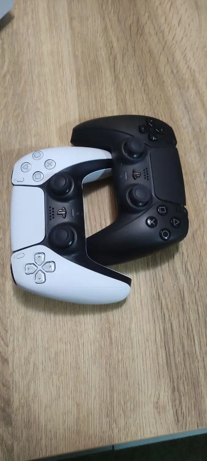 فروش پلی استیشن فایو مدل استاندارد|کنسول، بازی ویدئویی و آنلاین|دهاقان, |دیوار