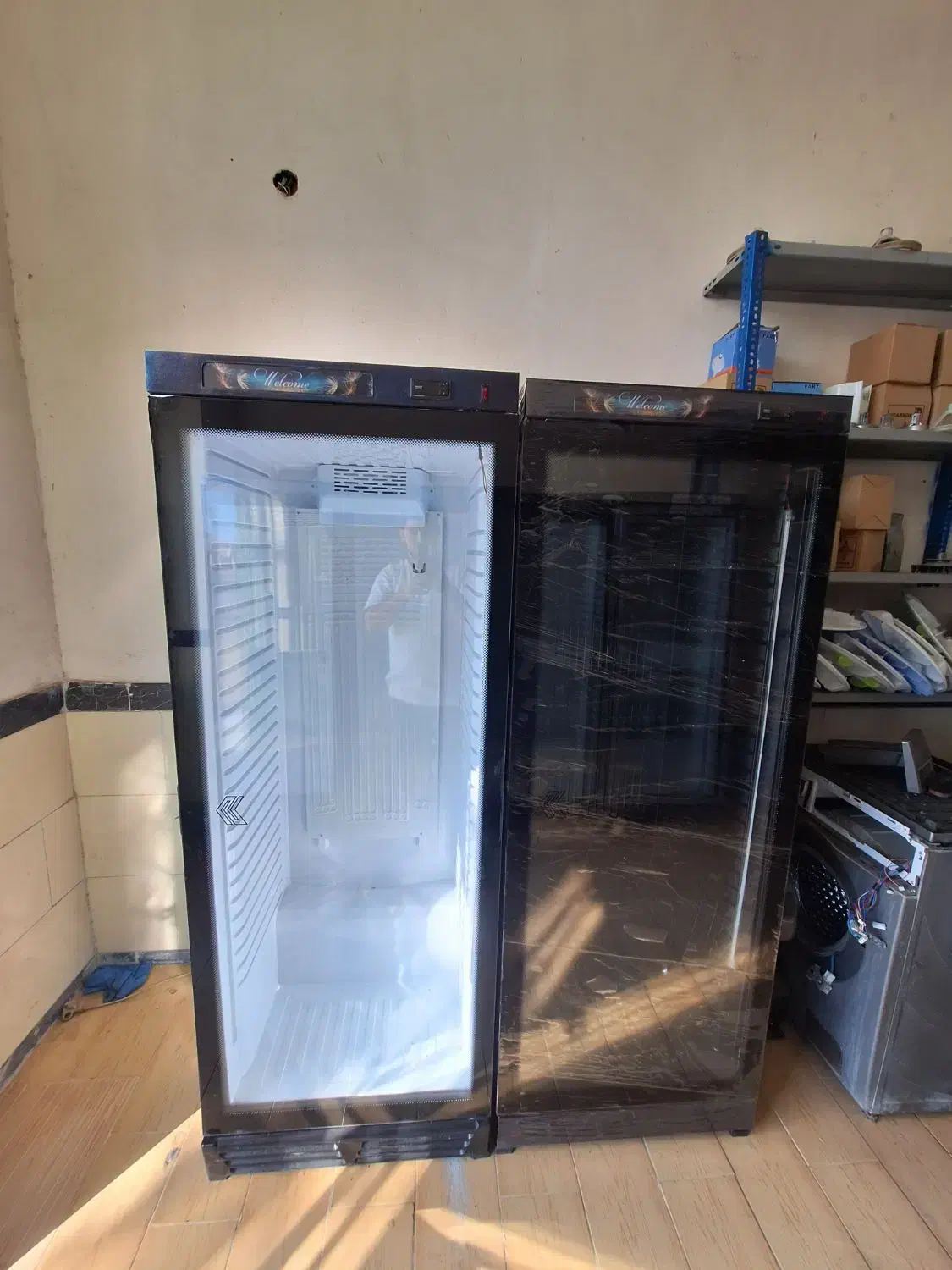 فروش انواع یخچال ویترینی و صندوقی|فروشگاه و مغازه|گرگان, |دیوار