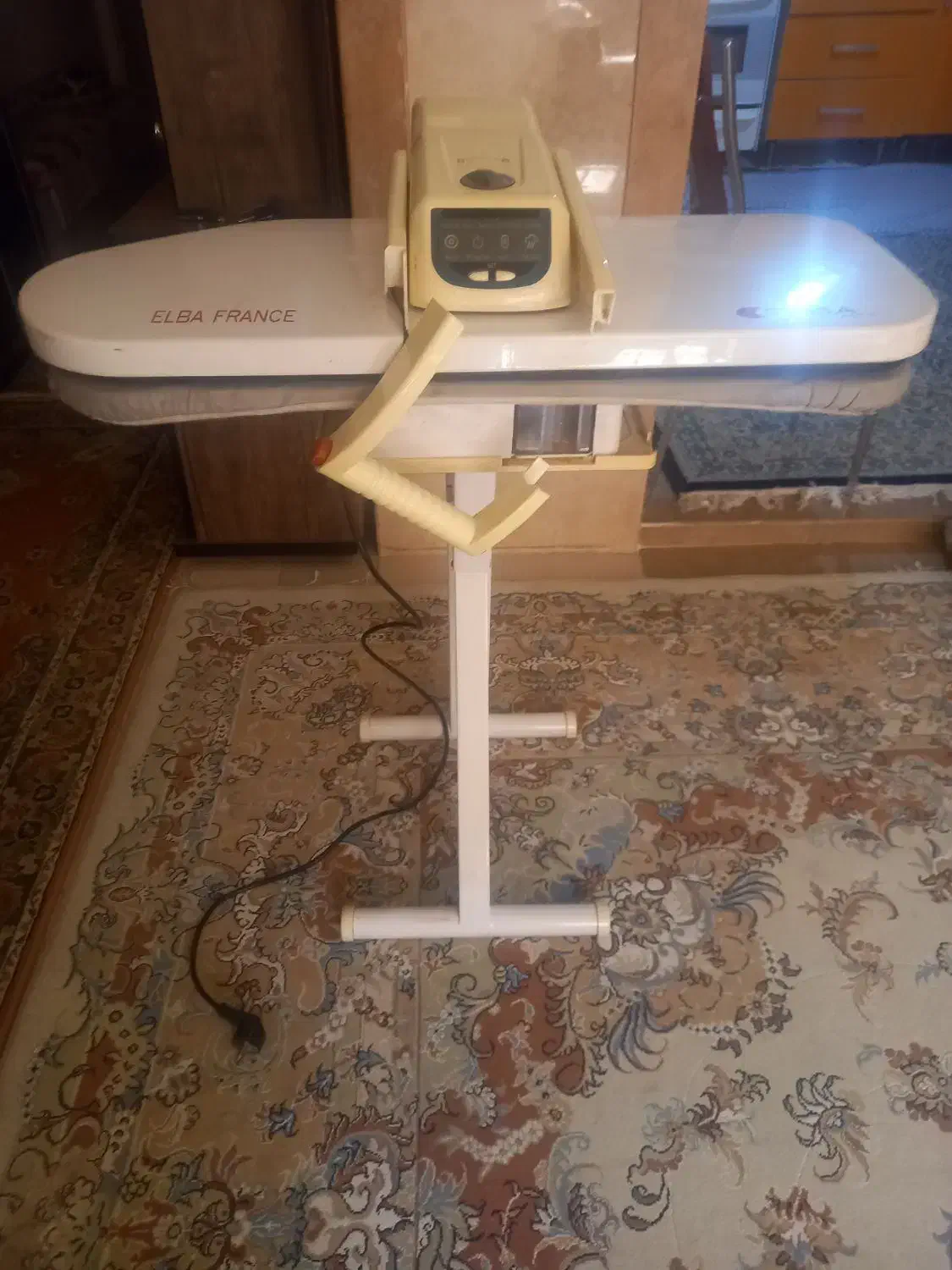 اتو پرسی فرانسوی سالم|اتو و لوازم اتو|مشکیندشت, |دیوار