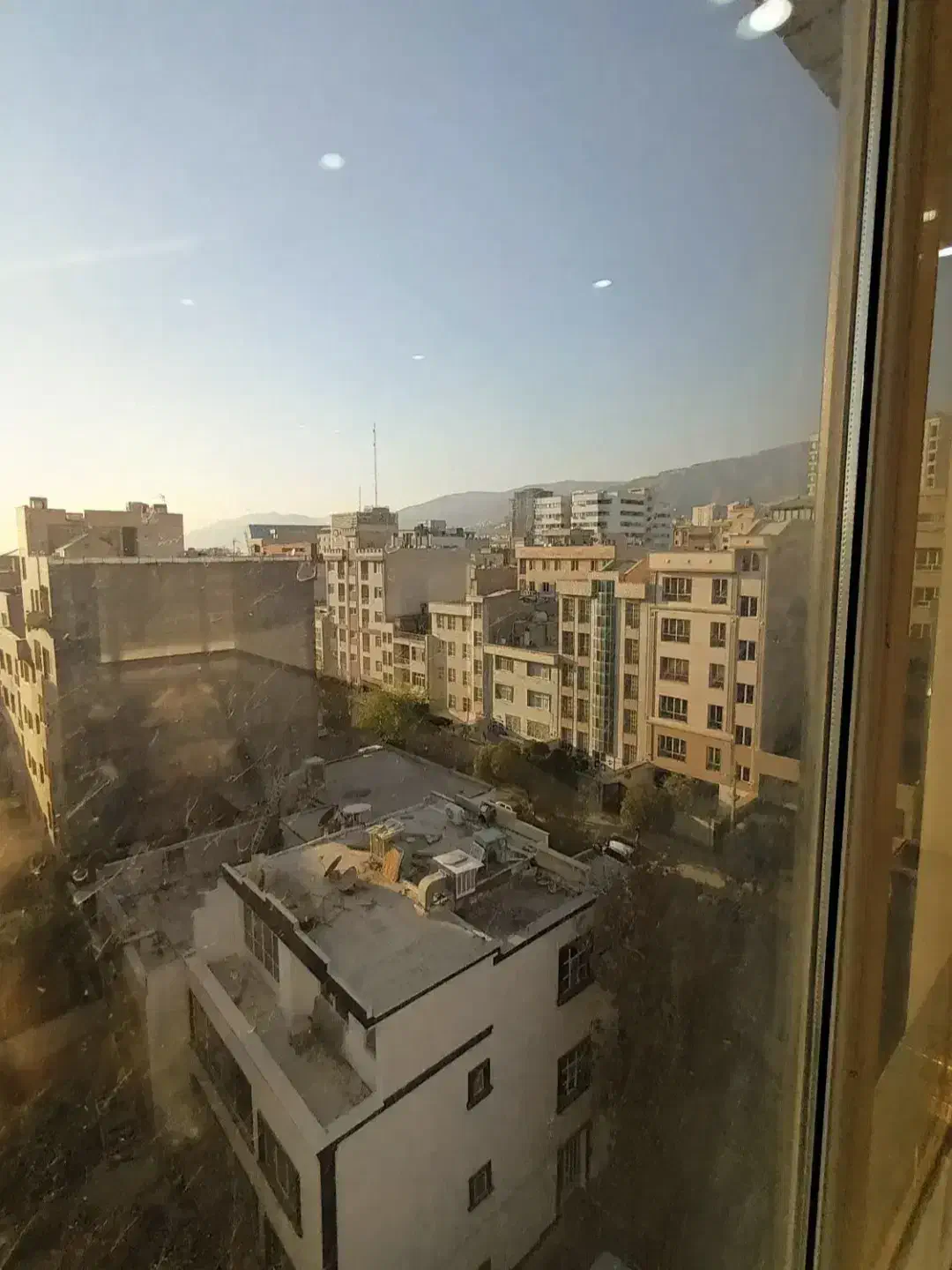 149متر / تکواحدی/۳ خواب /بازسازی/لابی