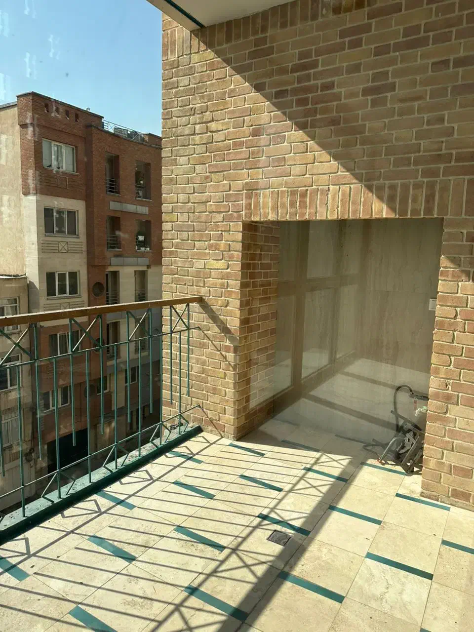 ۱۴۰ متر / ۳ خواب/ دربهترین نقطه دروس / کم واحد|اجارهٔ آپارتمان|تهران, دروس|دیوار