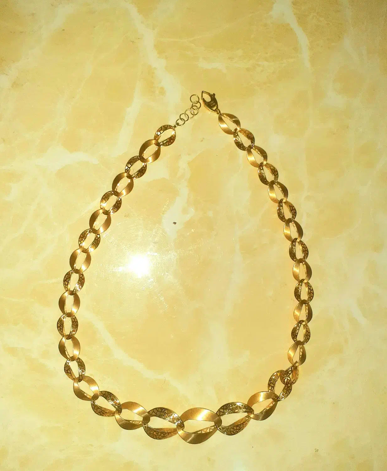 گردنبند طلا در حد نو فروش فوری|جواهرات|بیرجند, |دیوار