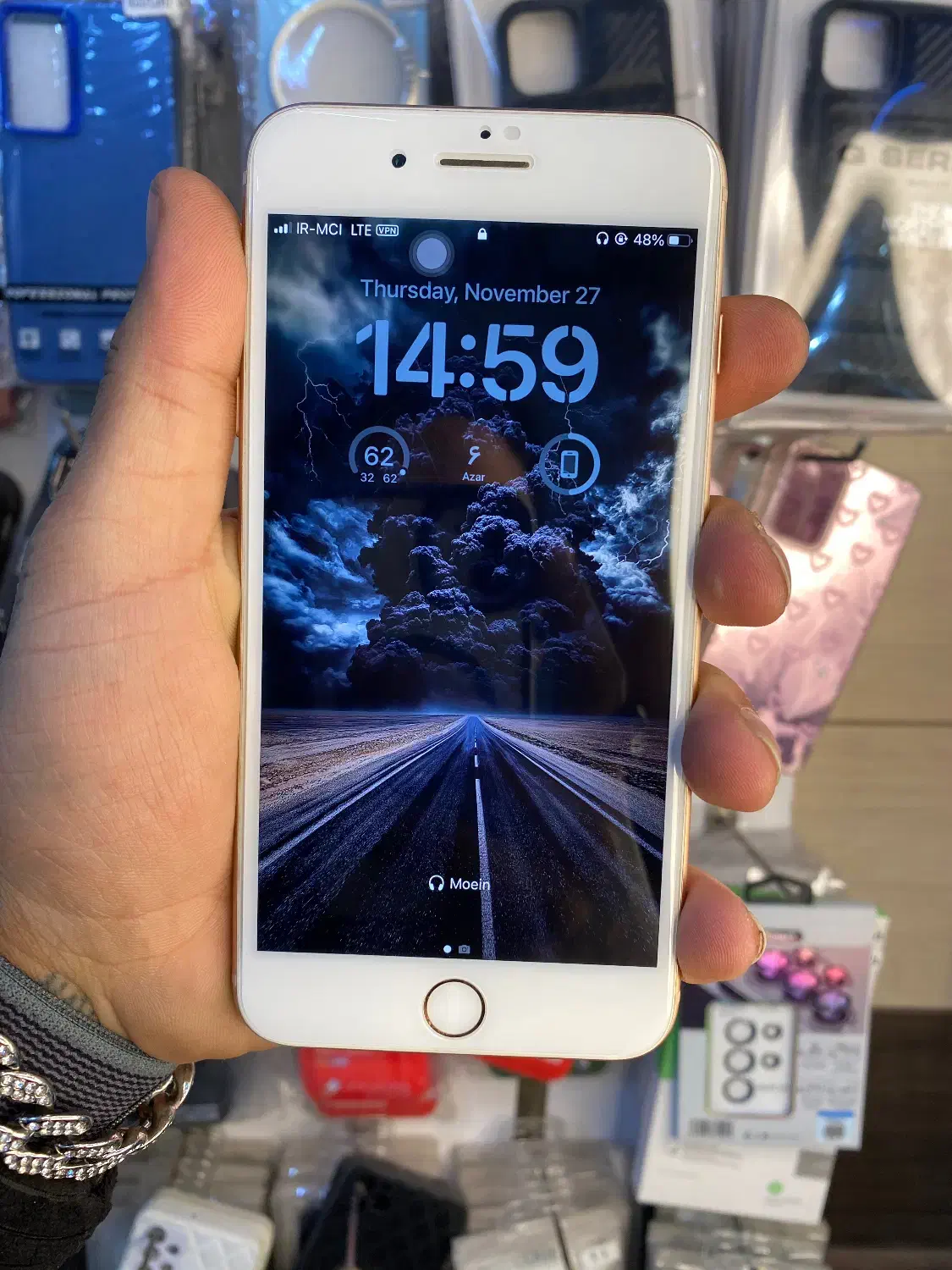 ایفون 8 پلاس|موبایل|اصفهان, شاه پسند|دیوار