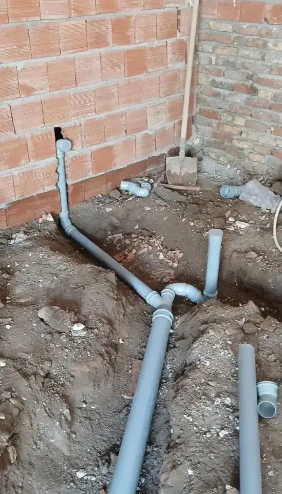 لوله کشی آب فاضلاب و تعمیرات لوله|خدمات پیشه و مهارت|خاش, |دیوار