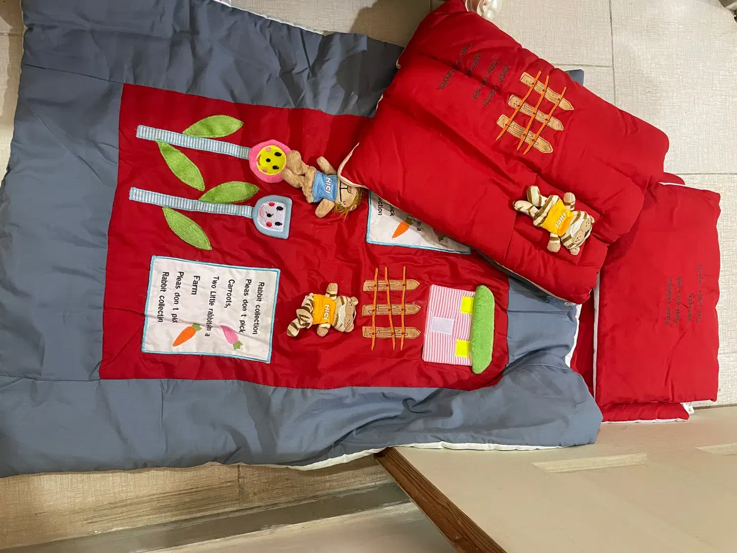 سیسمومی نوزاد|کفش و لباس بچه|گرگان, |دیوار