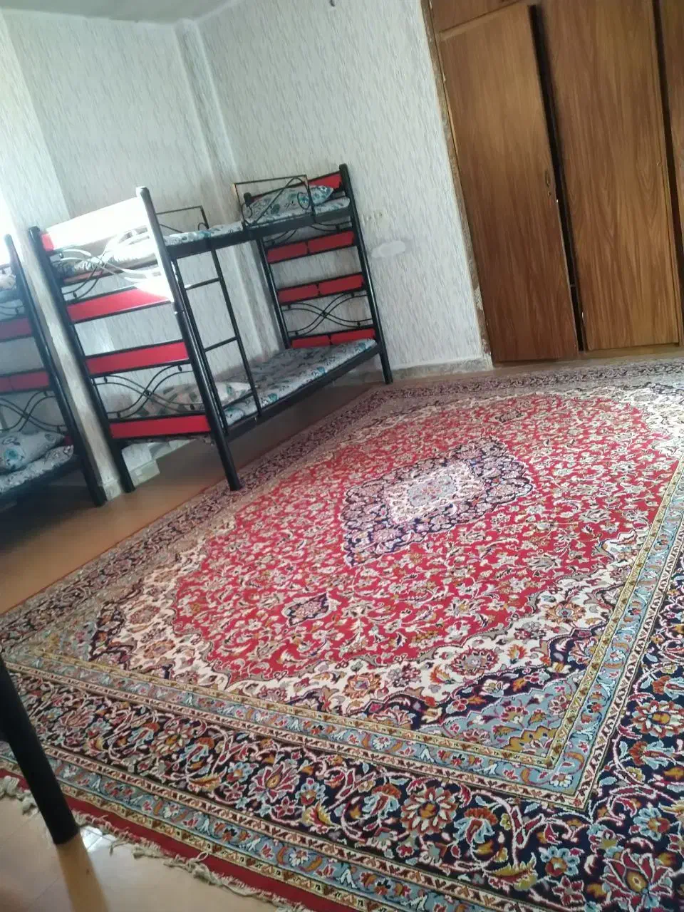 خوابگاه دخترانه حکیم|اجارهٔ کوتاه‌مدت آپارتمان و سوئیت|مشهد, ایثارگران|دیوار