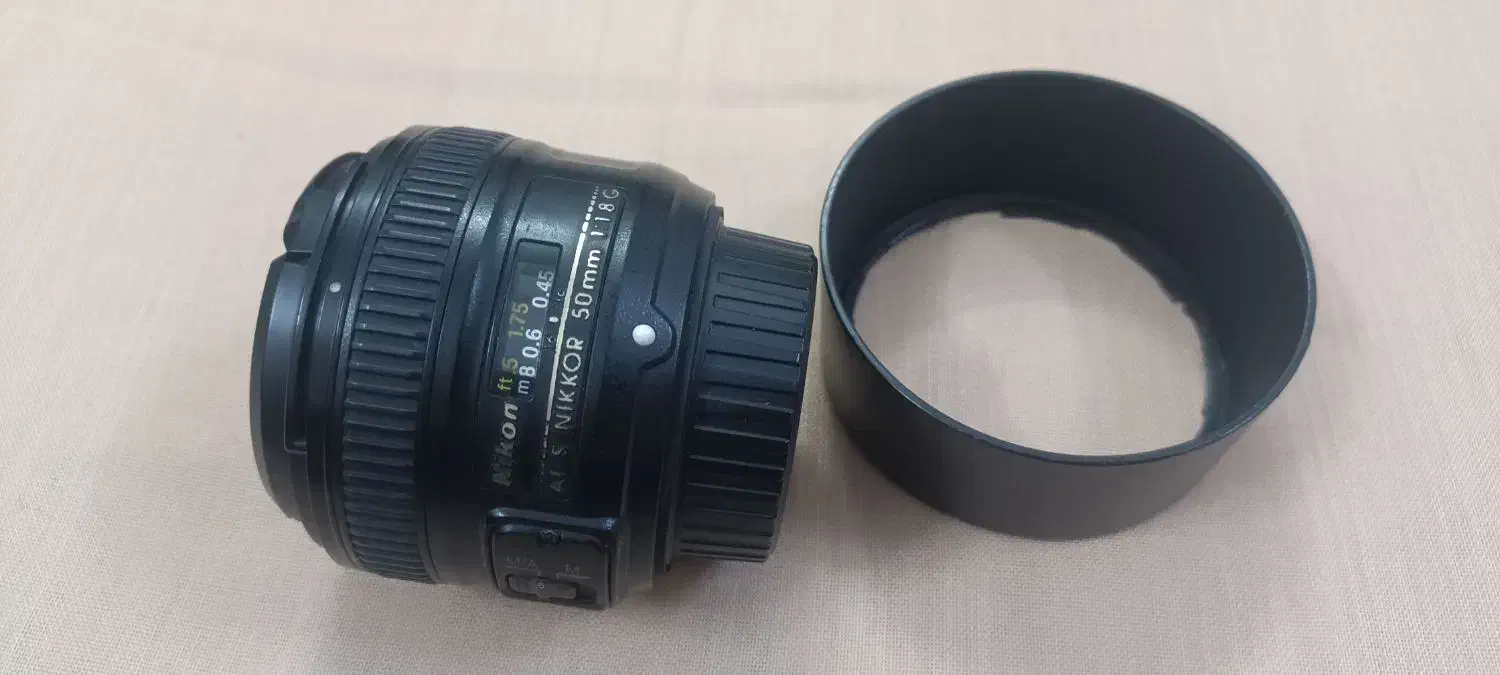 بدنه ۷۱۰۰ و ۳۴۰۰ و لنز های ۱.۴ و ۱.۸ و ۳۰۰|دوربین عکاسی و فیلم‌برداری|تهران, نازی‌آباد|دیوار