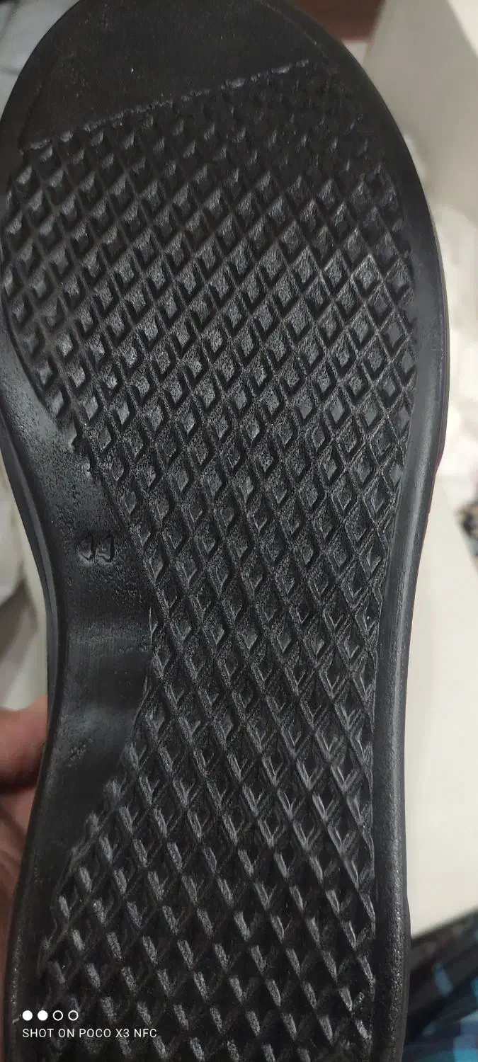 تعدادی لباس  به قیمت مناسب بفروش میرسد|کیف، کفش، کمربند|اهواز, سپیدار|دیوار