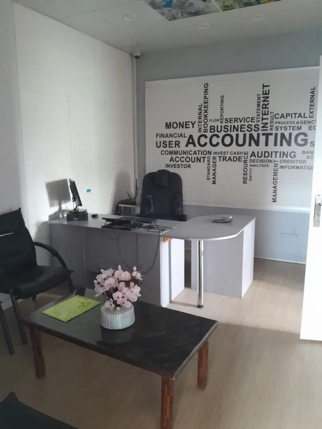 اجاره واحد اداری اداری جهت دفتر وکالت ، پزشکی و ..|اجارهٔ دفتر کار، اتاق اداری، مطب|تنکابن, |دیوار