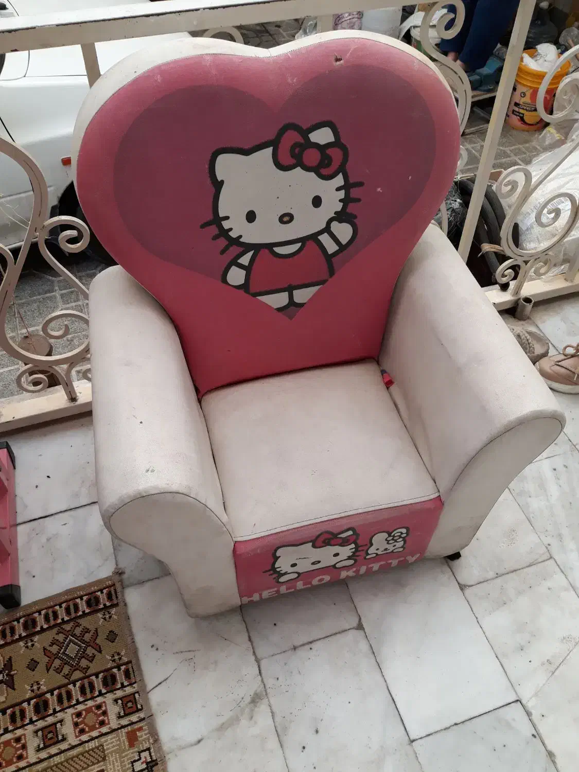 مبل. غذاخوری میز تحریر جاکفشی. مبل کودک. عسلی|مبلمان اداری|زنجان, |دیوار