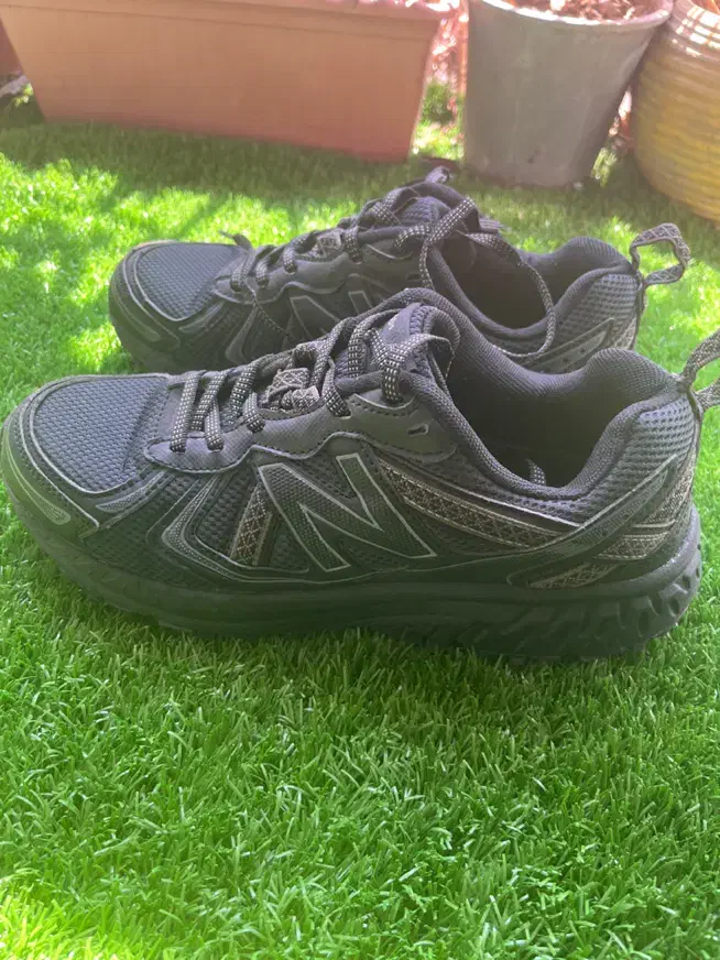 کفش نوک مدادی نیوبالانس|کیف، کفش، کمربند|ساری, |دیوار