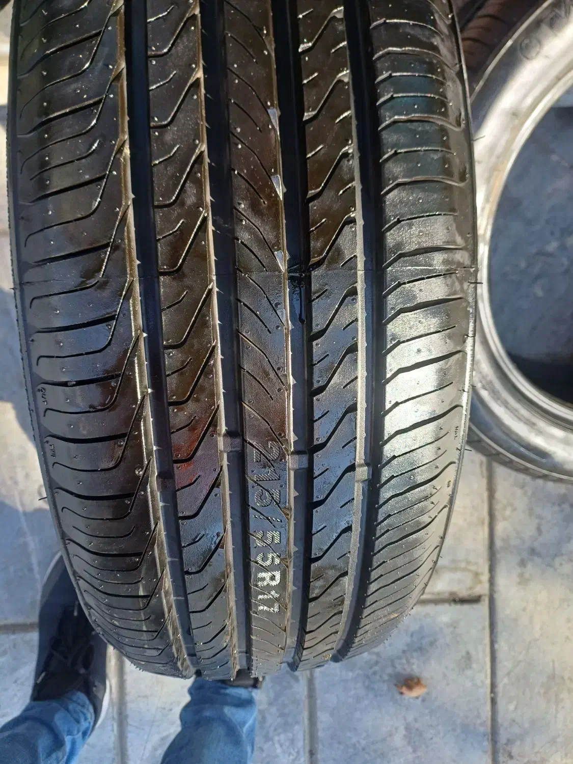 لاستیک ۲۱۵ ۵۵ ۱۷|قطعات یدکی و لوازم جانبی|مشهد, کوشش|دیوار