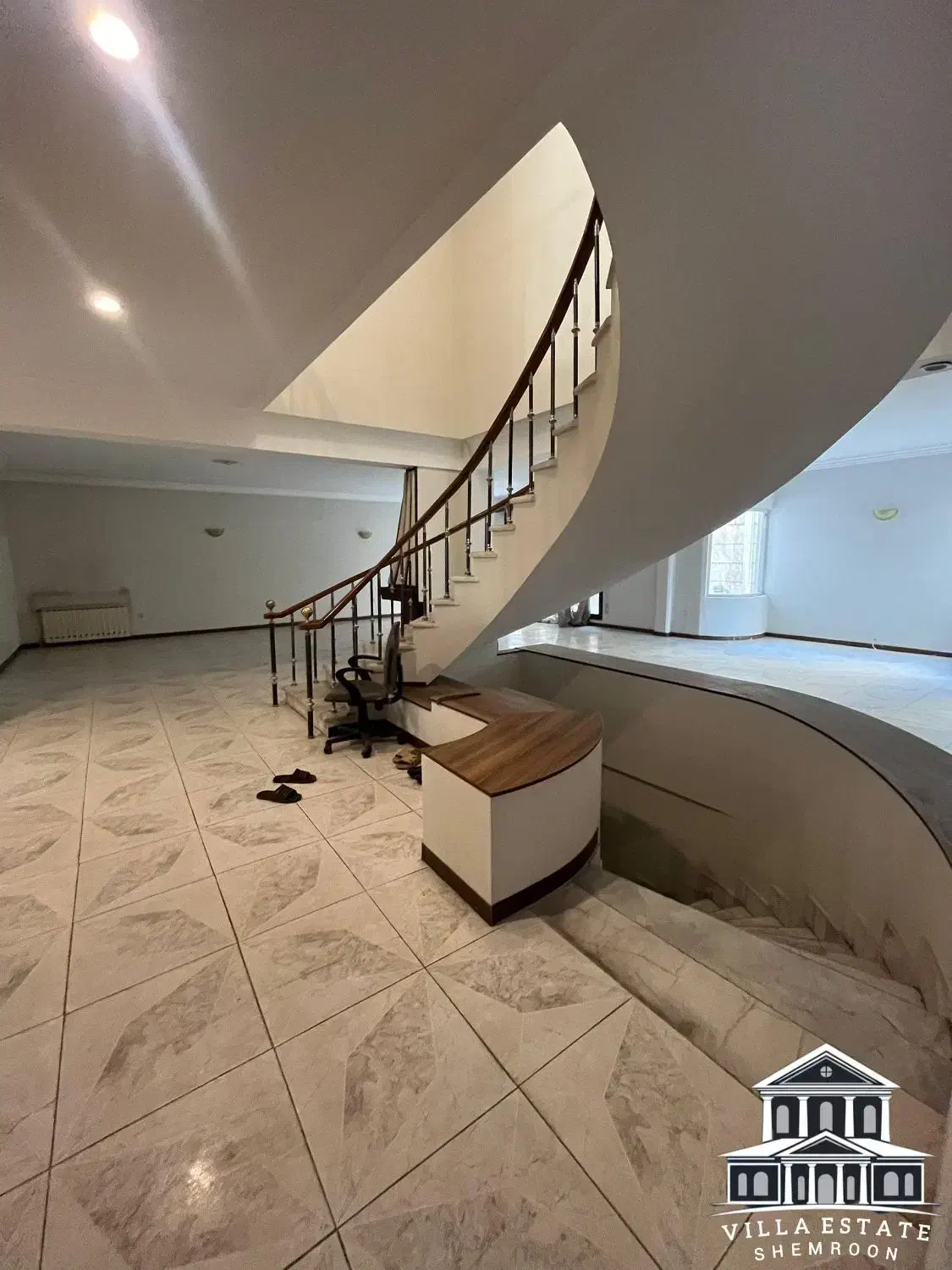 عمارت فرمانیه سنبل/ ۸۰۰ متر بنا /۳ واحد مجزا|اجارهٔ خانه و ویلا|تهران, فرمانیه|دیوار