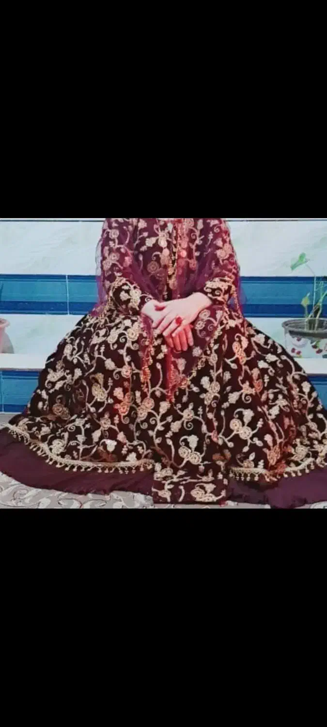 لباس محلی|لباس|صدرا-فارس, فاز ۲|دیوار