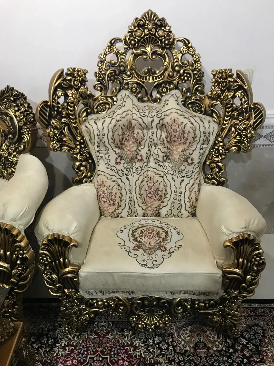 مبل سلطنتی با کیفیت و درجه یکی|مبلمان خانگی و میز عسلی|شبانکاره, |دیوار