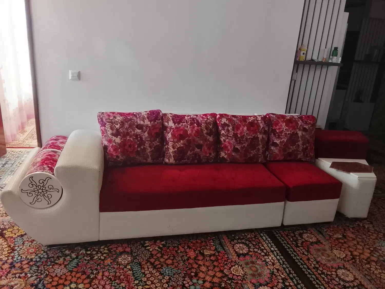 مبل 4نفره راحتی درحدنو|مبلمان خانگی و میز عسلی|فیروزآباد (فارس), |دیوار