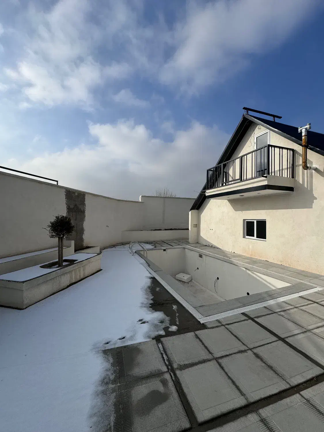 ویلای سوئیسی مدرن در امند|فروش خانه و ویلا|صوفیان, |دیوار