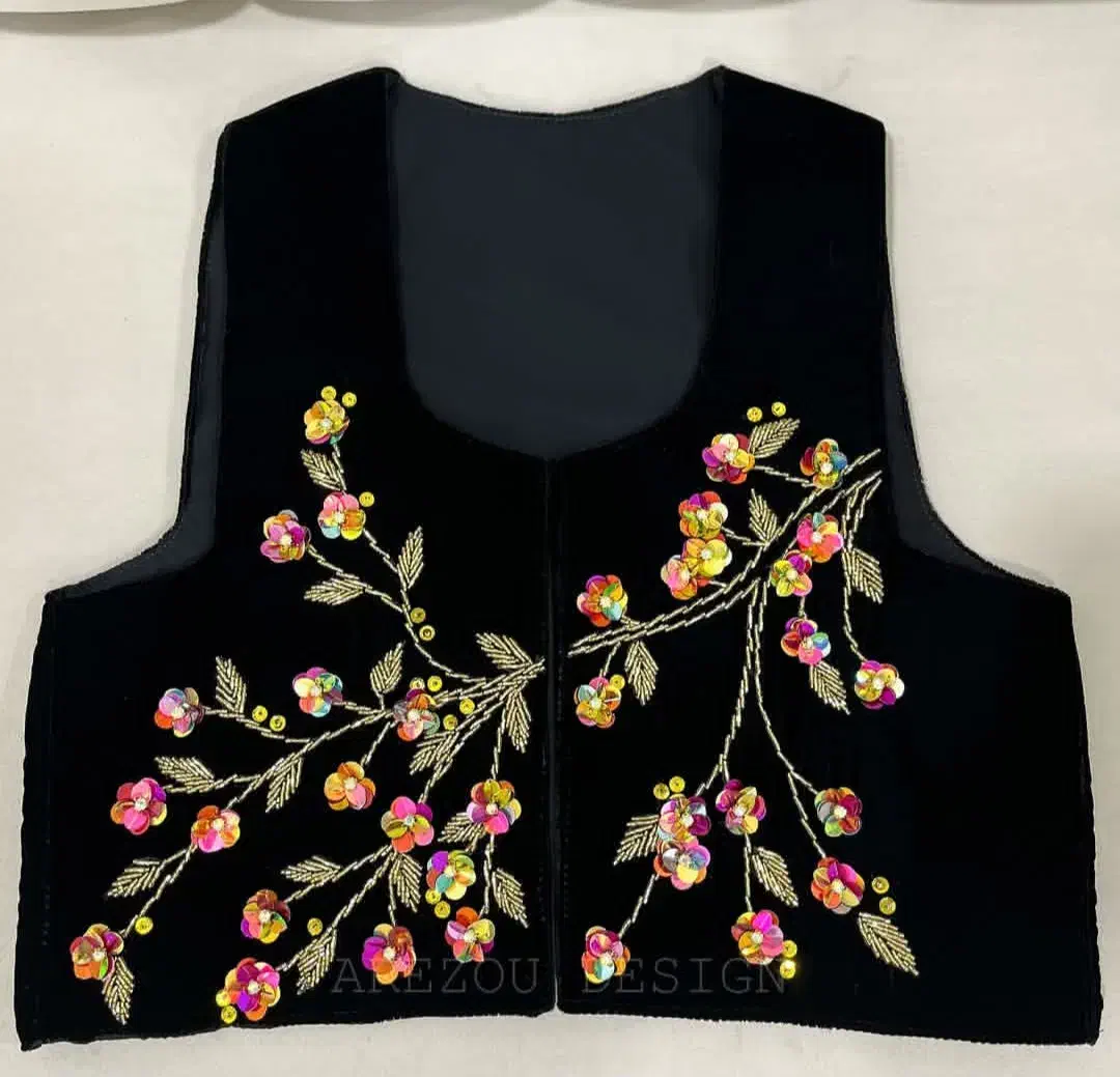 جواهردوزی|لباس|گلستان (تهران), |دیوار