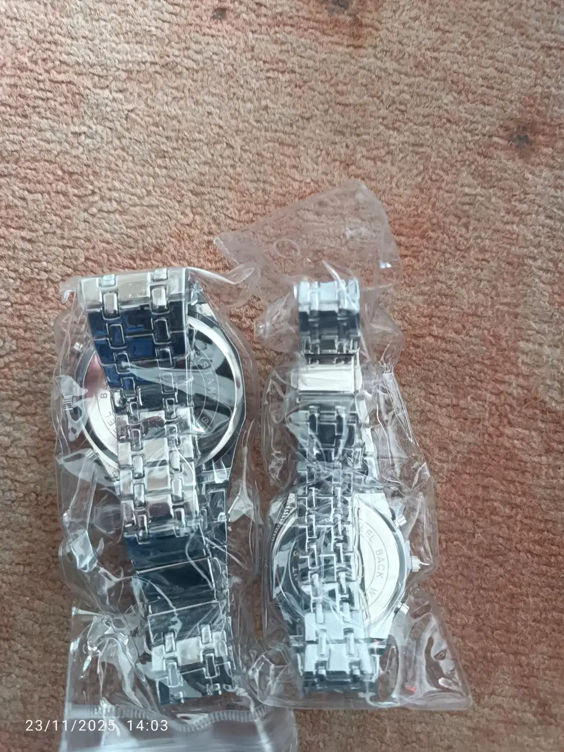 ساعت مچی نو معاوضه میکنم باانگشتر|ساعت|میبد, |دیوار