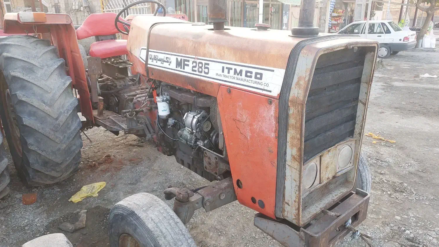 تراکتور۲۸۵مدل ۷۰|خودرو سنگین|اشنویه, |دیوار