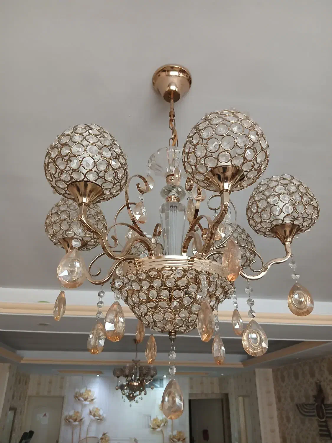 ۳عدد لوستر کریستالی درحدنو|لوستر و چراغ آویز|اندیشه, شهرک صدف|دیوار