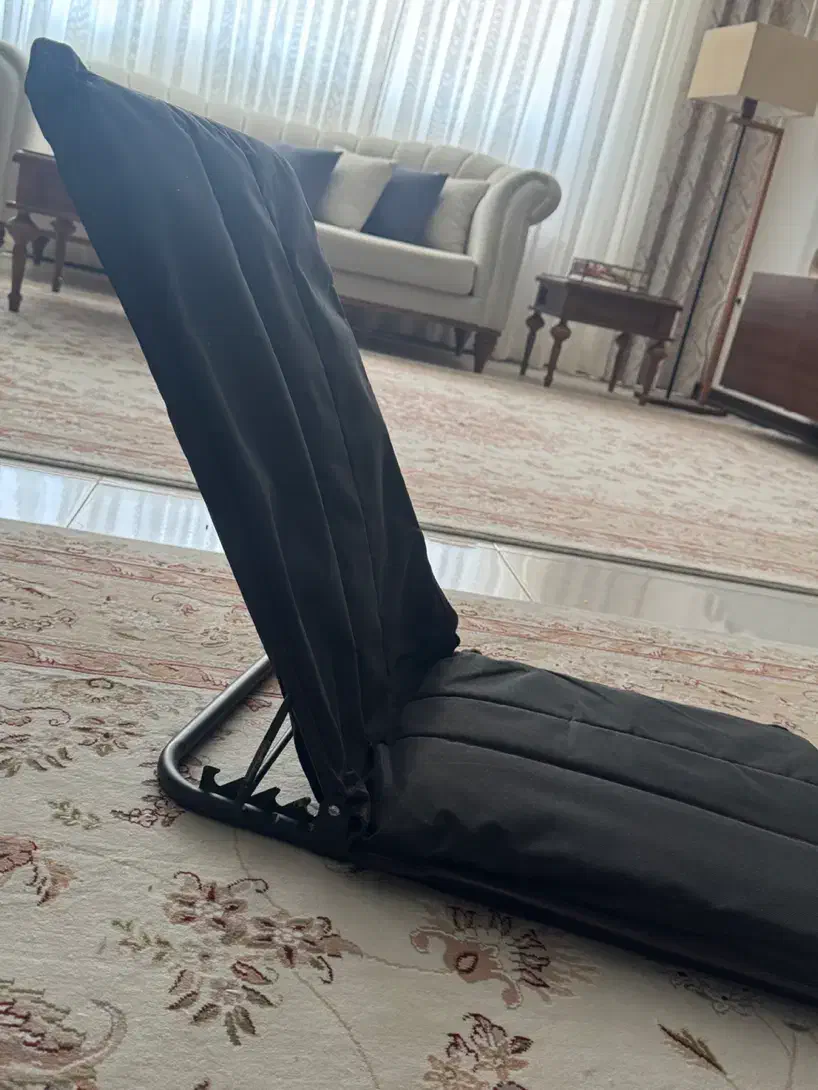 صندلی راحت نشین|کوهنوردی و کمپینگ|قم, انسجام|دیوار