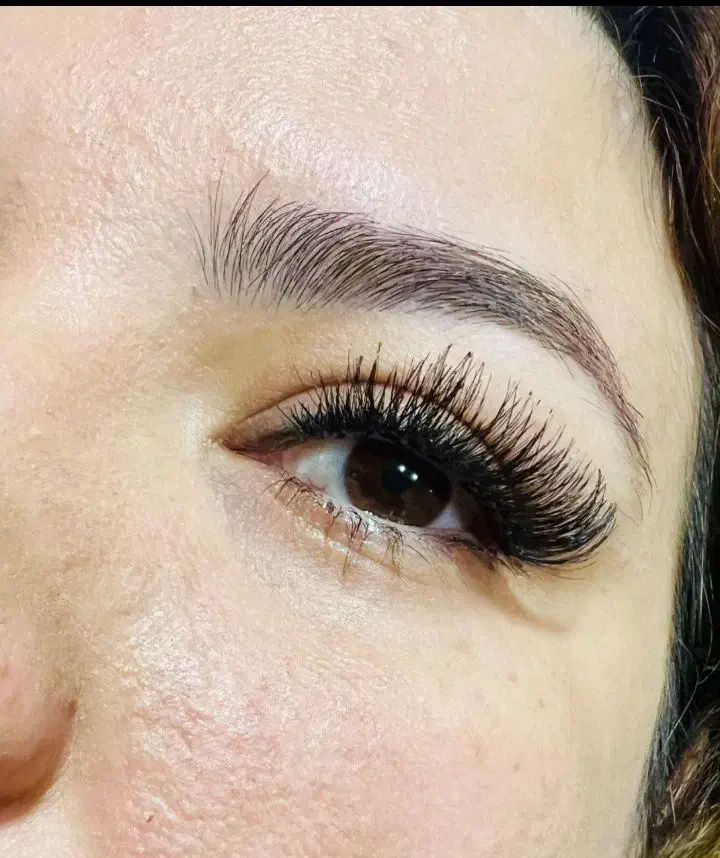 کاشت مژه۳۰۰|خدمات آرایشگری و زیبایی|سبزوار, علمدار|دیوار