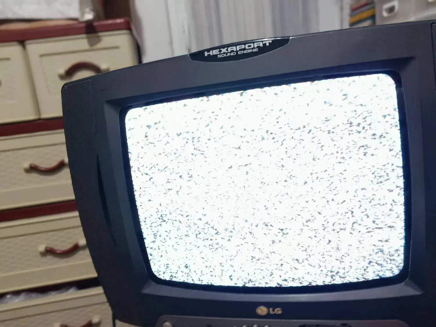 تلویزیون ال جی ۱۴|تلویزیون و پروژکتور|گرگان, |دیوار