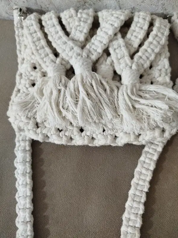 مجلسی|کیف، کفش، کمربند|خرم‌آباد, |دیوار