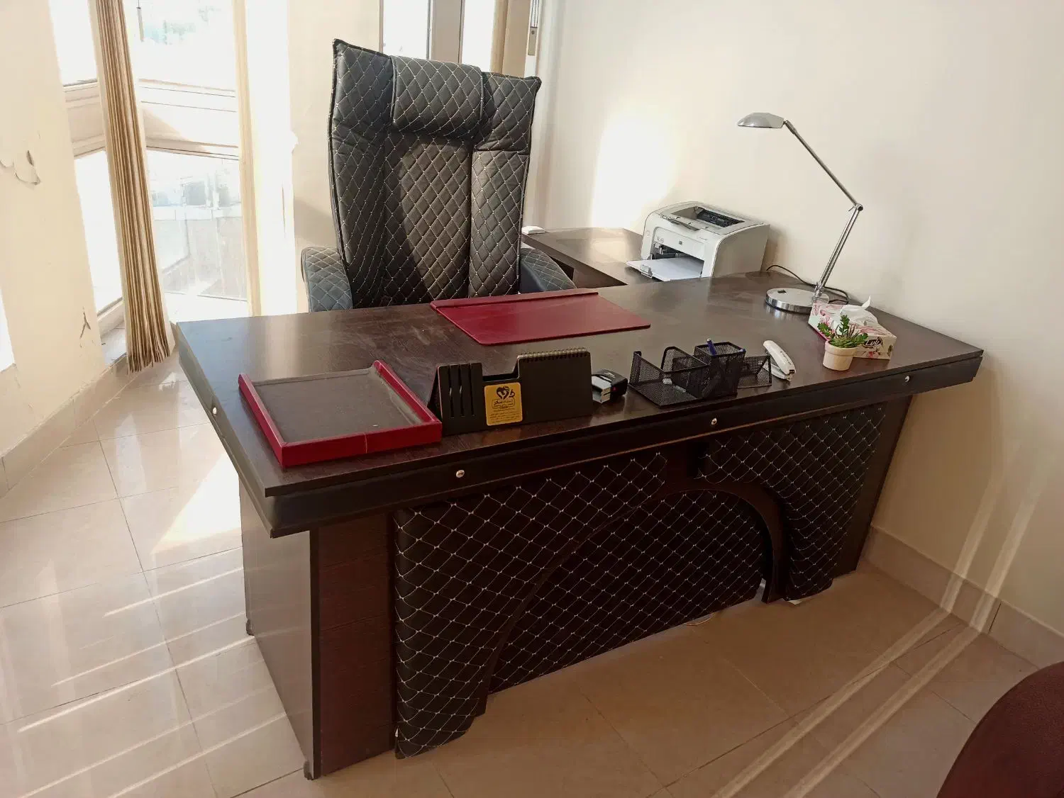 ست میز و صندلی مدیریت|مبلمان اداری|زنجان, |دیوار