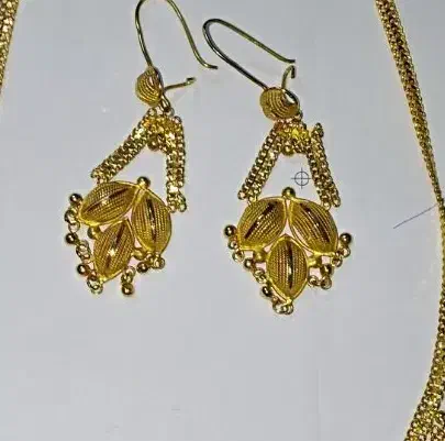 فروش گوشواره طلا حدود 10 گرم|جواهرات|مشهد, آزادشهر|دیوار