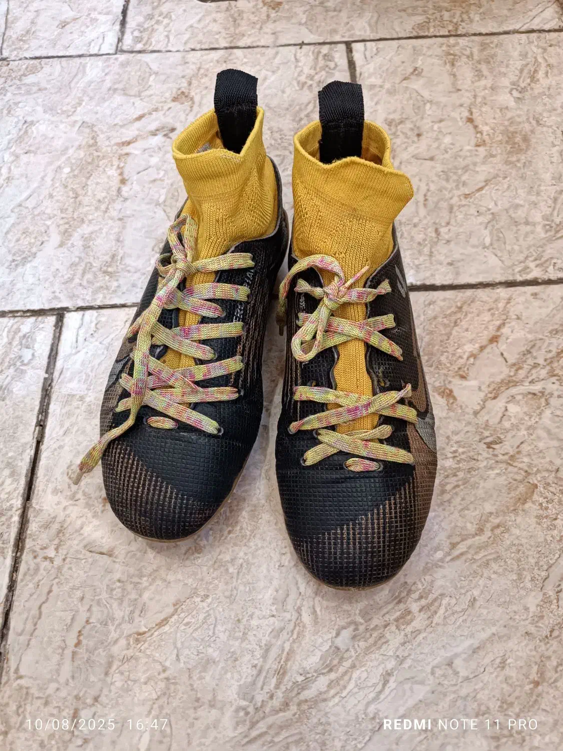 کفش فوتبالی چمن اصل|کیف، کفش، کمربند|تبریز, |دیوار