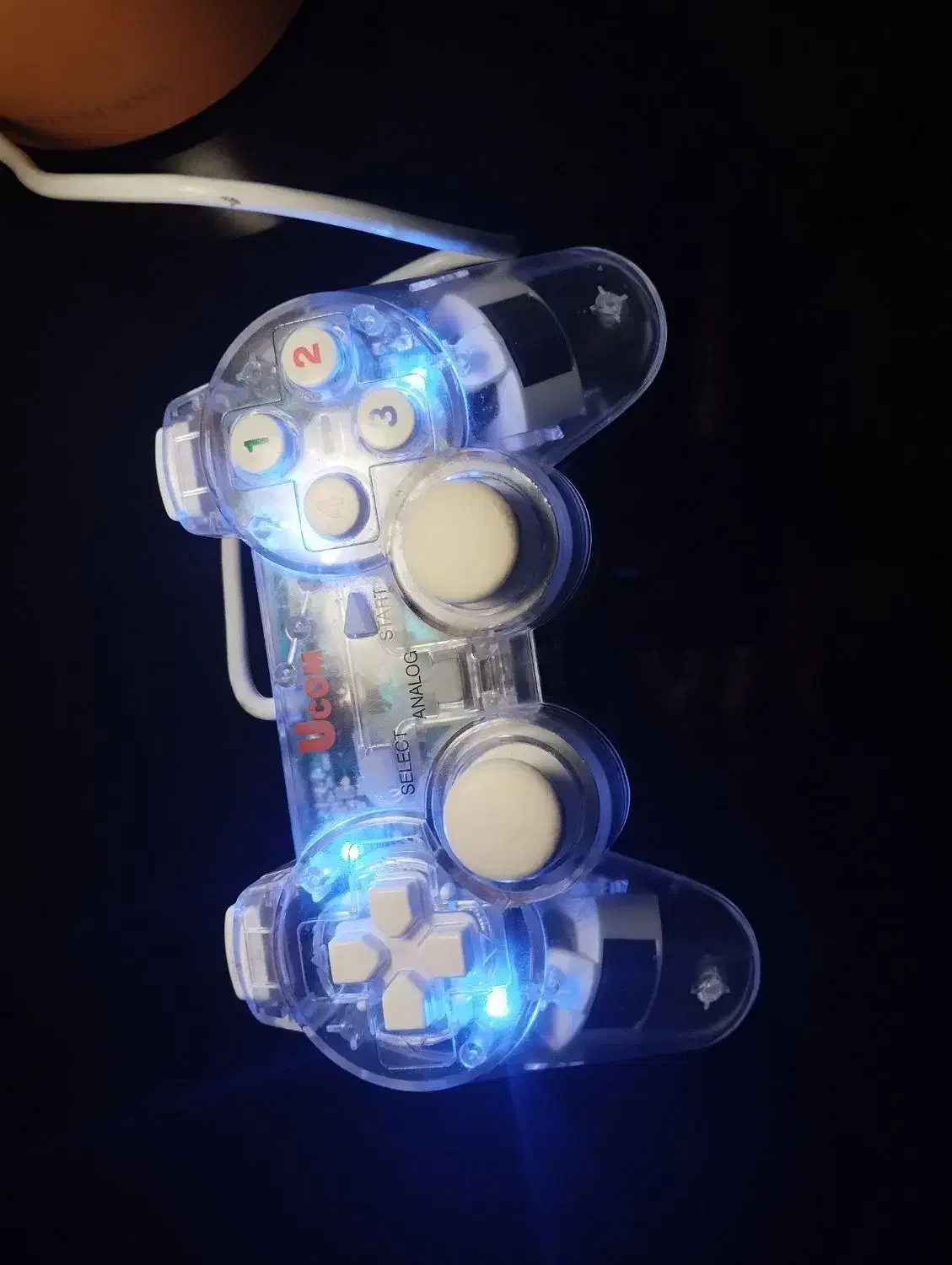 دسته سیمی برای کامپیوتر|کنسول، بازی ویدئویی و آنلاین|ارومیه, |دیوار