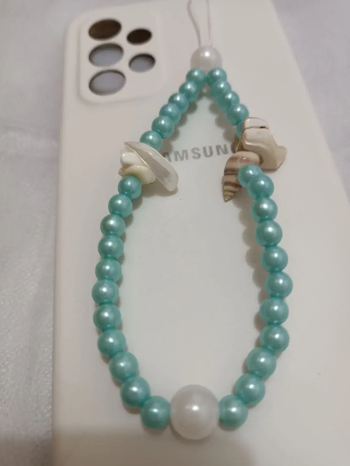 بند آویز موبایل|لوازم جانبی موبایل و تبلت|ایلام, |دیوار