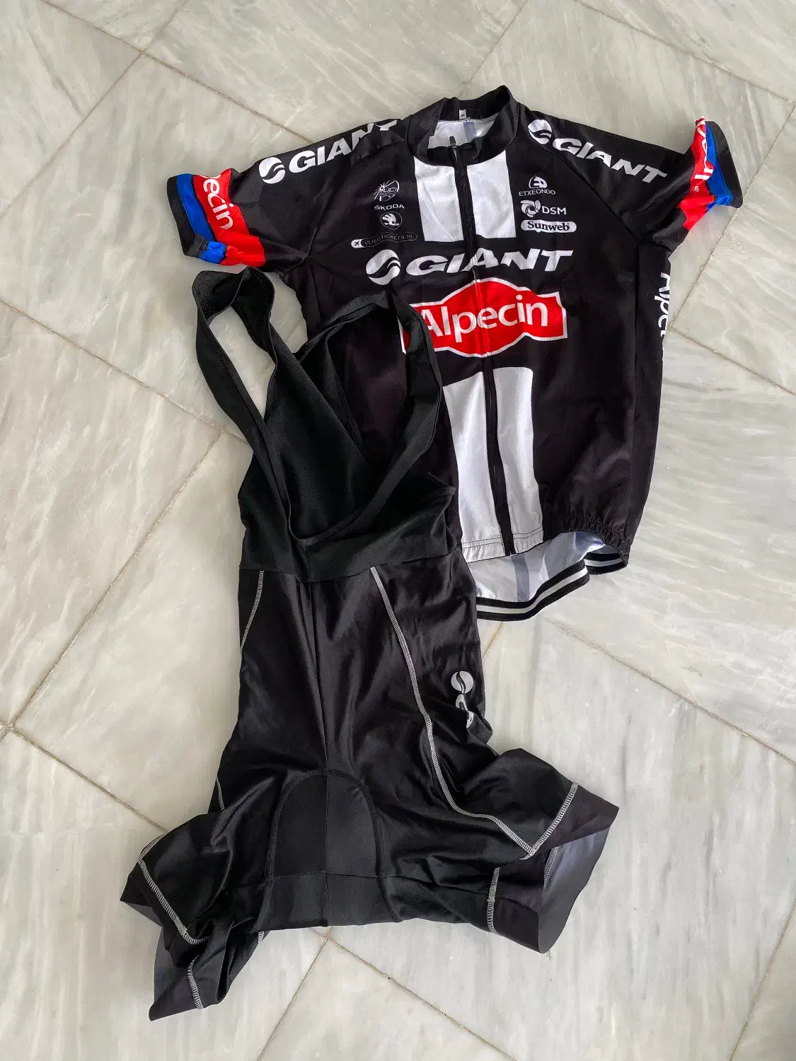 لباس دوچرخه سواری|لباس|تهران, والفجر|دیوار