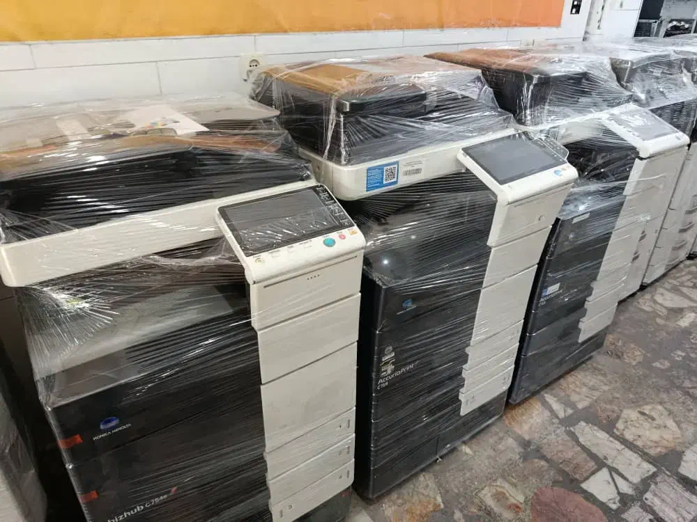 کونیکا|پرینتر، اسکنر، کپی، فکس|بروجرد, |دیوار