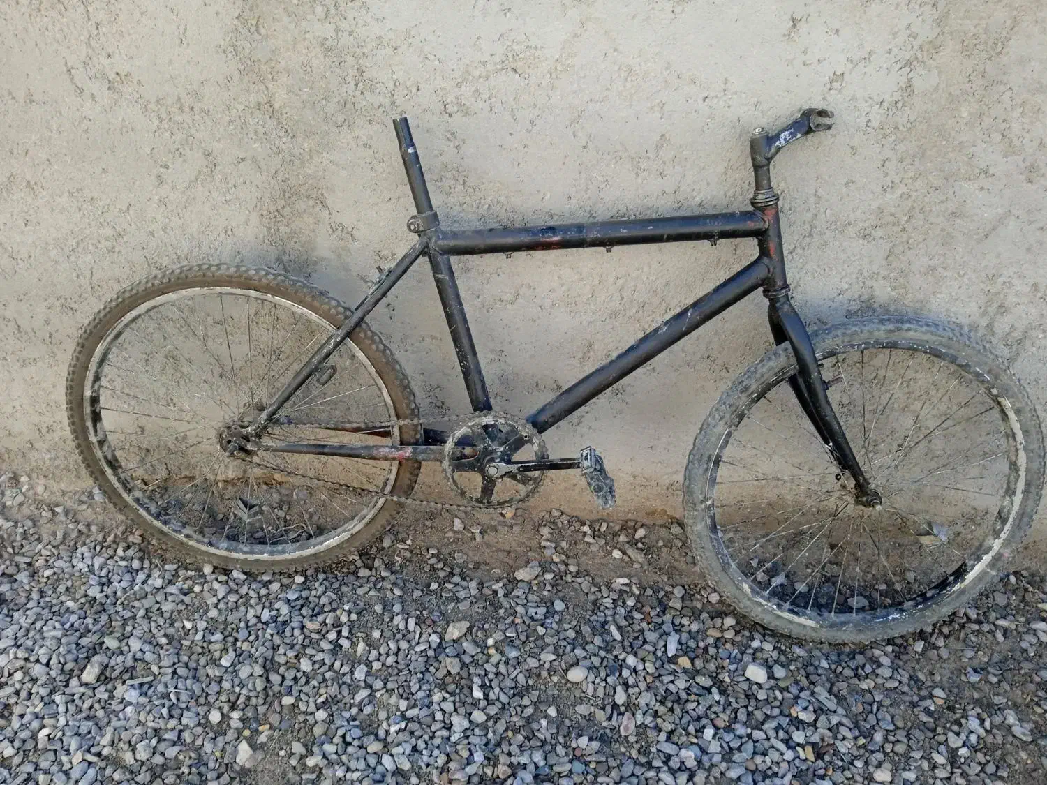 دوچرخه 24|دوچرخه، اسکیت، اسکوتر|نیمروز, |دیوار